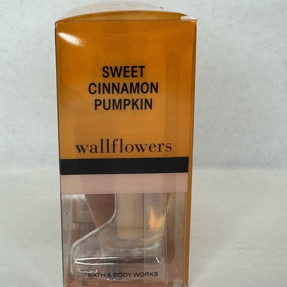 Bath & Body Works Sweet‎ Cinnamon Pumpkin Wallflowers Fragrance Refill 2 Pack - Picture 7 of 8
